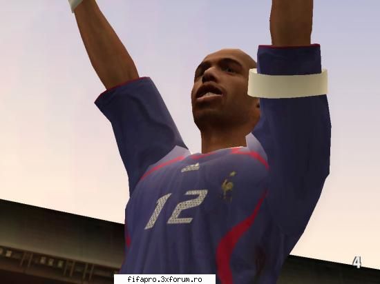 FPRL - fetze - Frate cu ce editati voi jucatori echipe steaguri - FIFA07